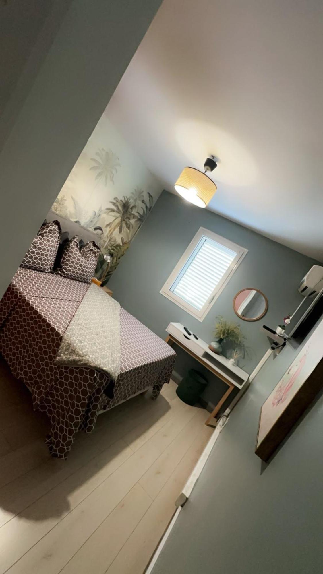 Appart'Eden : Vue Panoramique Sur Saint-Denis Apartment แซ็งต์-โกลติลด์ ภายนอก รูปภาพ