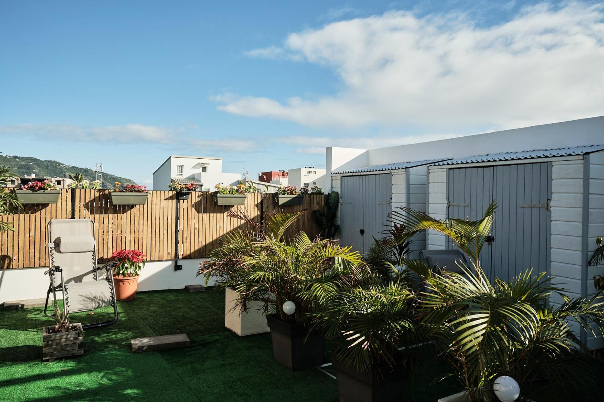 Appart'Eden : Vue Panoramique Sur Saint-Denis Apartment แซ็งต์-โกลติลด์ ภายนอก รูปภาพ